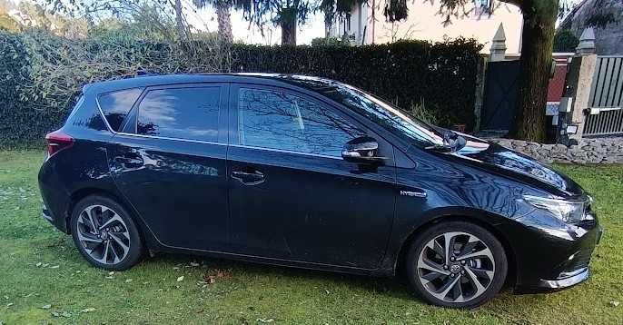 Toyota Auris 1.8 HIBRIDO
