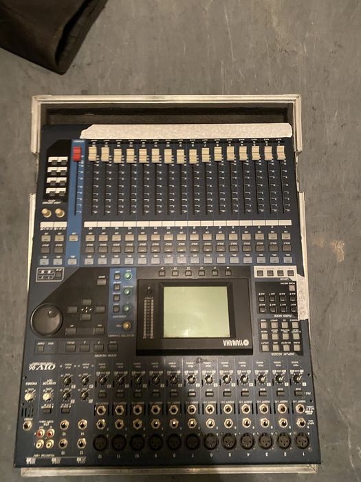 Yamaha 01v 96 mesa digital