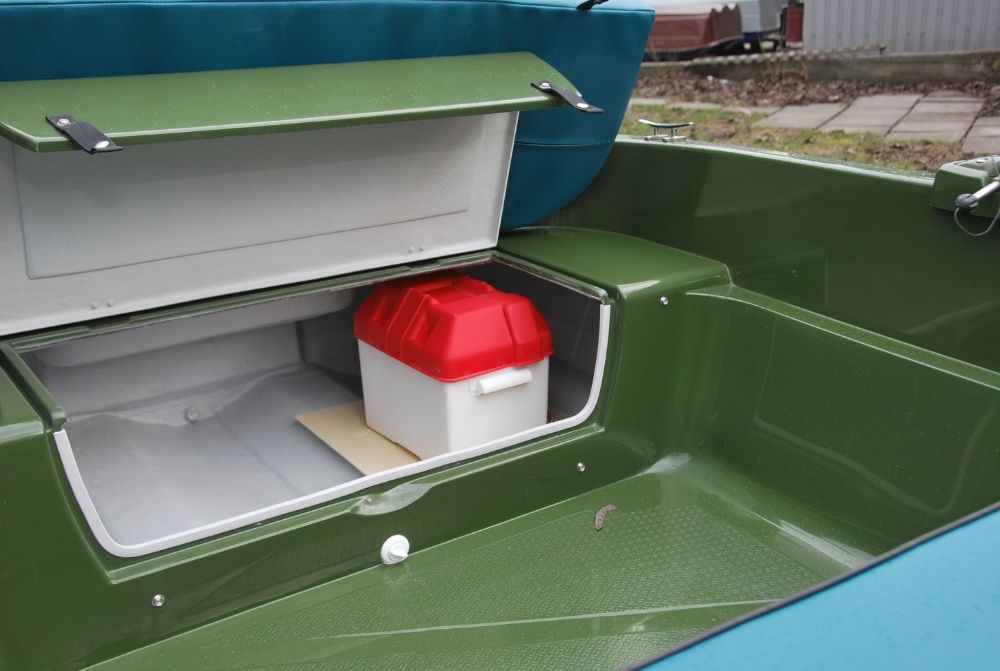 Лодка пластиковая БАРС 350