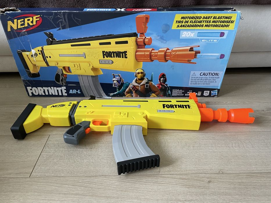 Nerf Fortnite Легендарний бластер + жилети в подарунок