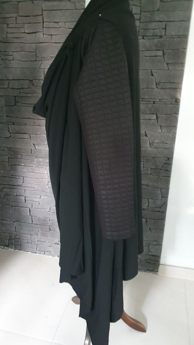 Świetna narzutka Aga Pou, rozmiar XL