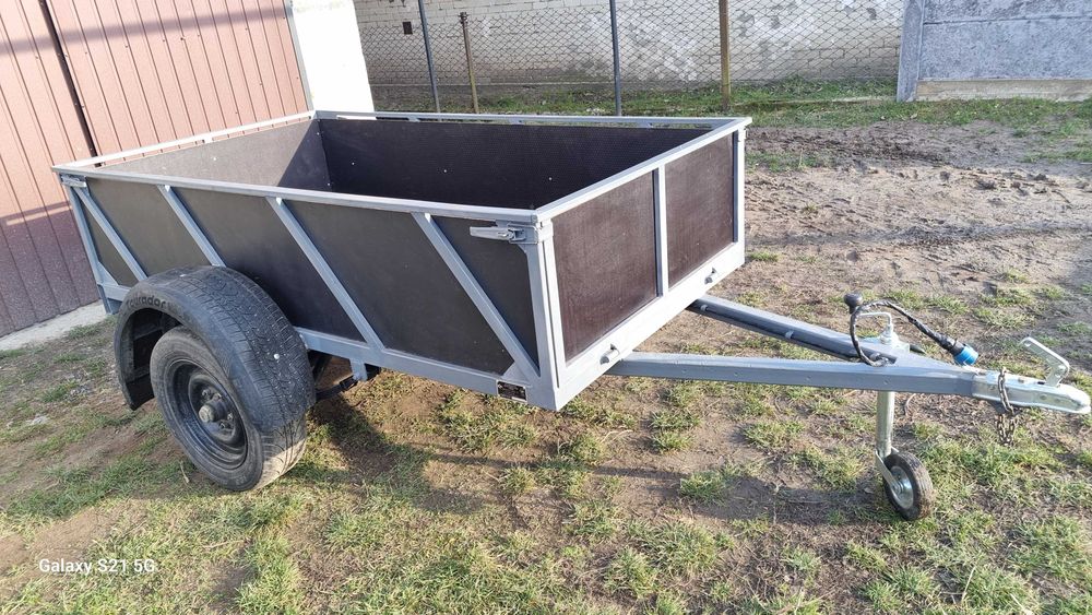 Причіп 230см х 125см х 50см