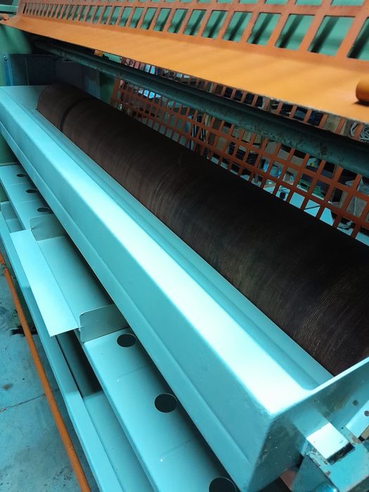 Maquina de dar cola - Fin 1300