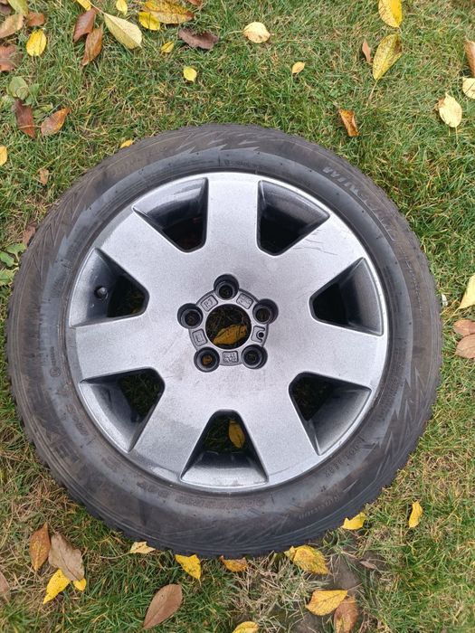 Диск с резиной( запаска)