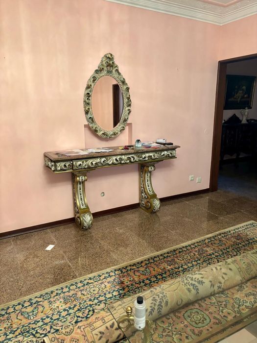Mobília Antiga em Madeira Maciça – Sala, Quartos e Escritório – Excelente Estado