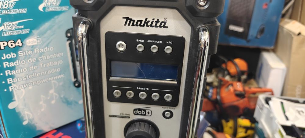 Radio budowlane Makita  DMR110N.. PAT-KOM