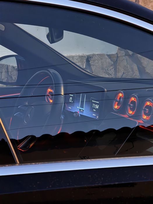 Mercedes-Benz C 300 — fotografia 11