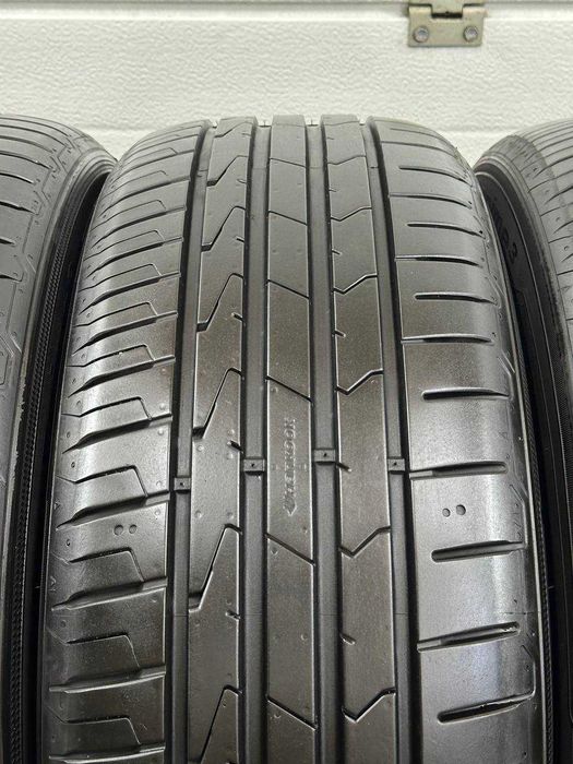 Резина Шини Колеса 215/50 R17 HANKOOK літо комплект 2022 року