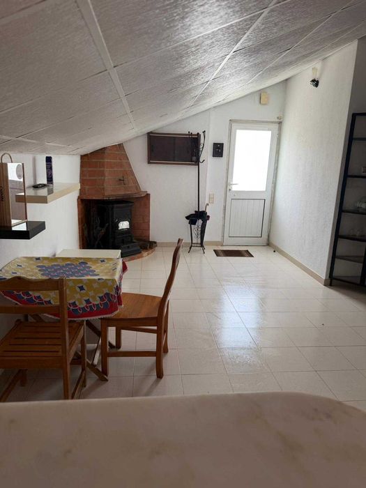 Quarto para alugar 375 despesas incluindo