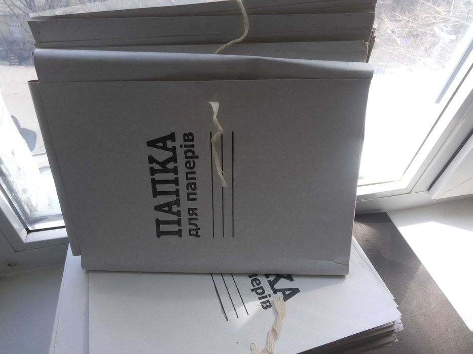 Папка бумажная на завязках A4