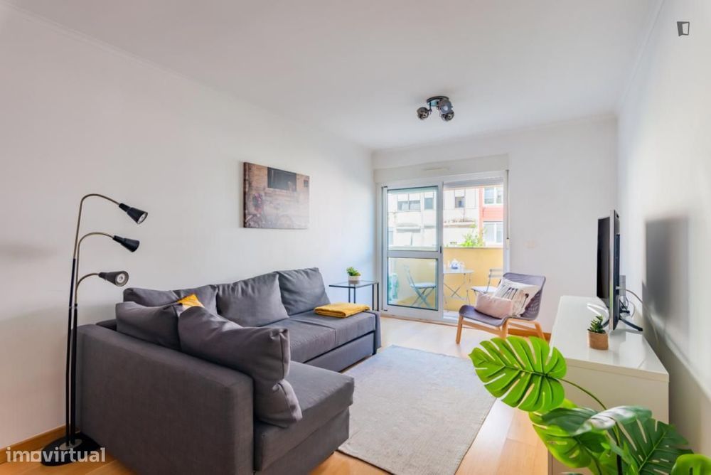 Apartamento com 1 quartos - localizado em Olaias Lisbon