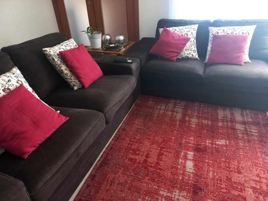 Dois sofás para venda