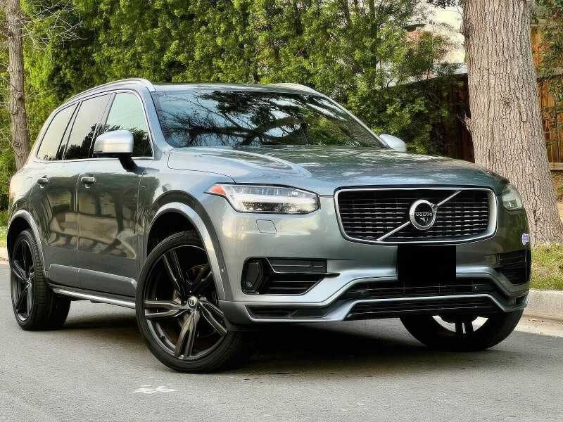 2019 Volvo XC90 T6 R-Design