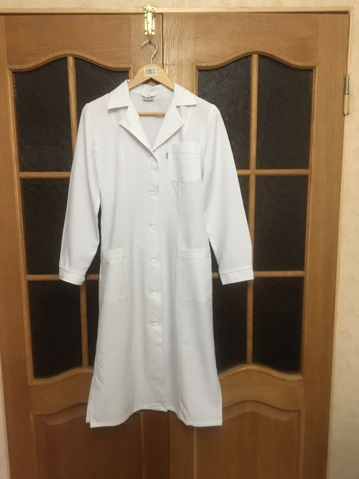 Медицинские халаты. Костюмы Халат мужской рабочийр.56