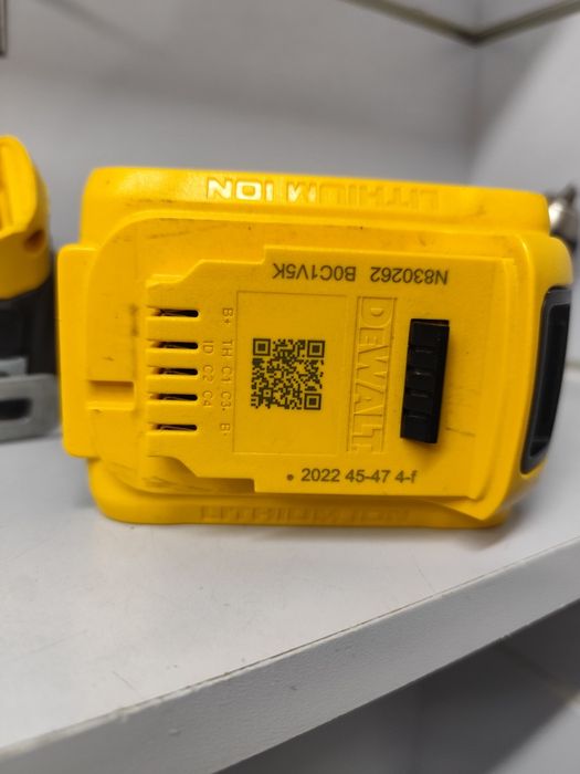 Вживаний кутовий шуруповерт DeWalt DCD 740 акумуляторний Деволт оригін