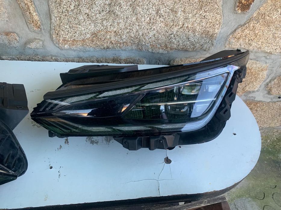 Farol esq kia Ev6