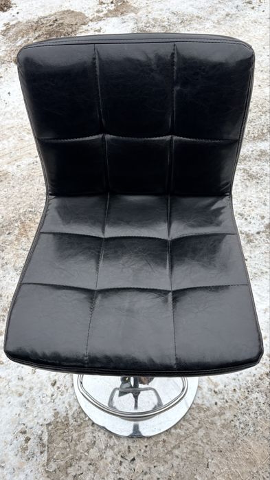 Барний стул/стул бровиста