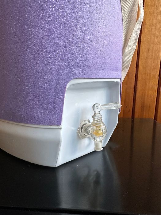 Portugalska lodówka z podwójnym termosem Thermolympic