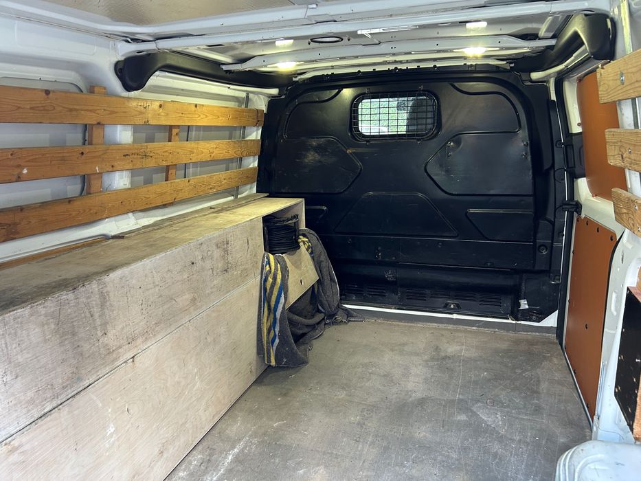 Ford Transit Custom 2.2tdci IVA 2013 com 140mil km