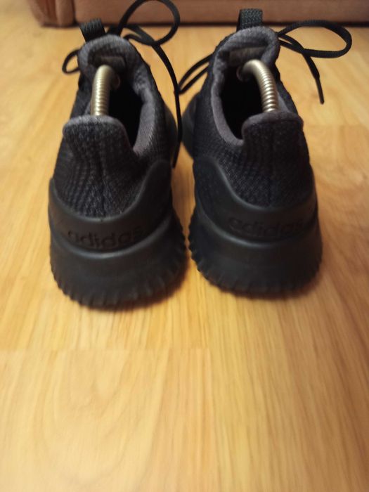 Мужские кроссовки adidas 41 p.