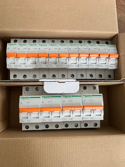 Атоматичні  вимикачі Schneider Electric різні  11219 двоп.