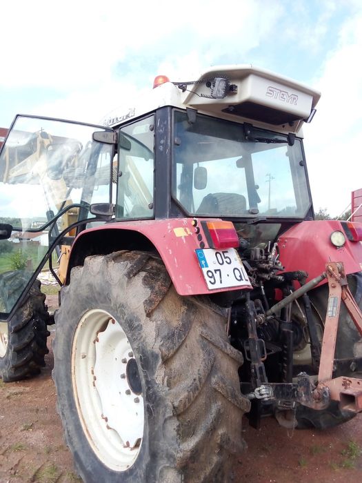 Trator Steyr 9094 c/ Carregador Incluído
