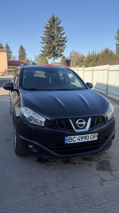 Продам своє авто Nissan Qashqai