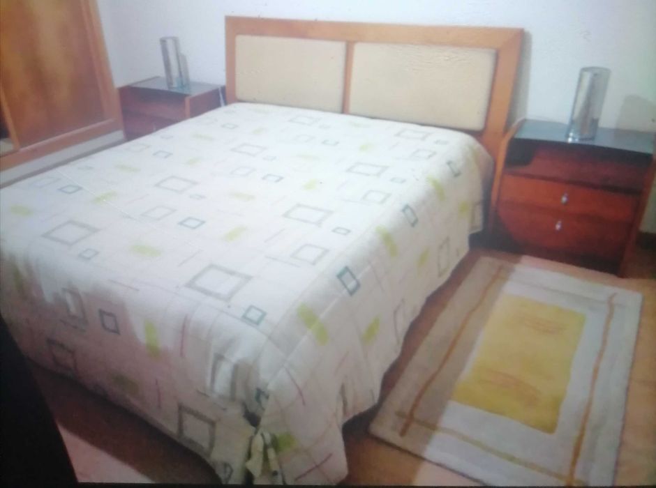 Cama de Casal ou individual em Cerejeira Maciça da (Lá Sénia)