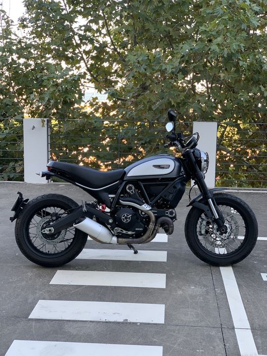 Ducati scrambler 800 ( jante raiada) Grey Special Edition.Revisãofeita