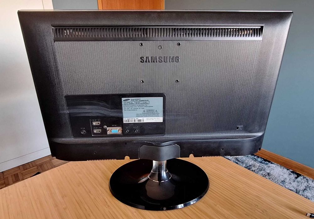 Monitor/TV Samsung 23 polegadas em perfeito funcionamento!
