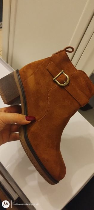 Piękne botki damskie ocieplane