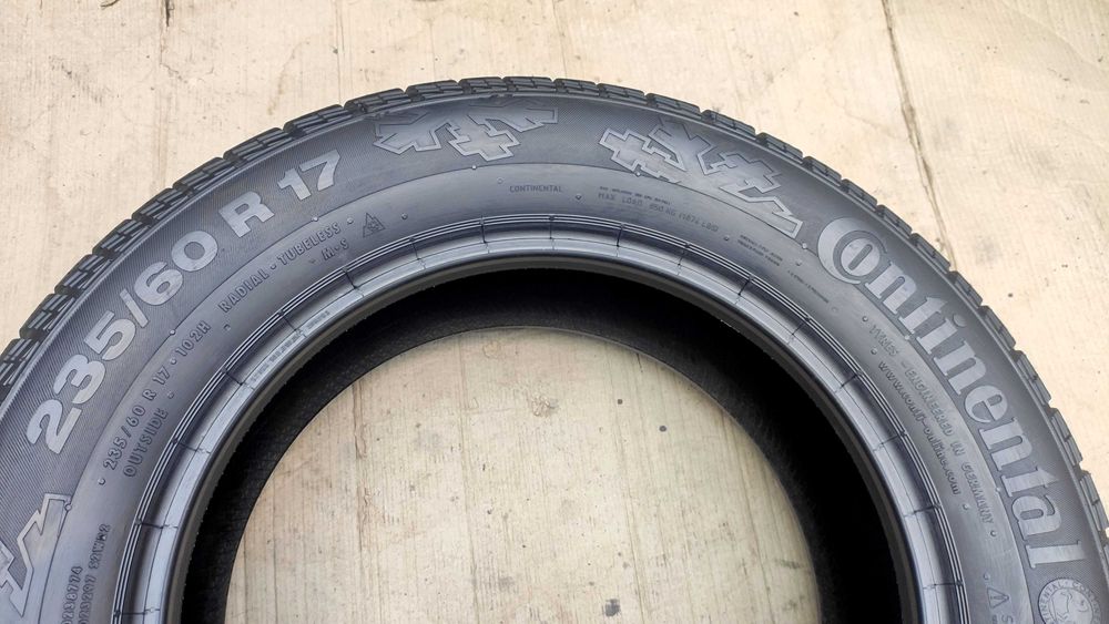 шини 235/60R17. Continental. 8,6мм. 2023р зимові