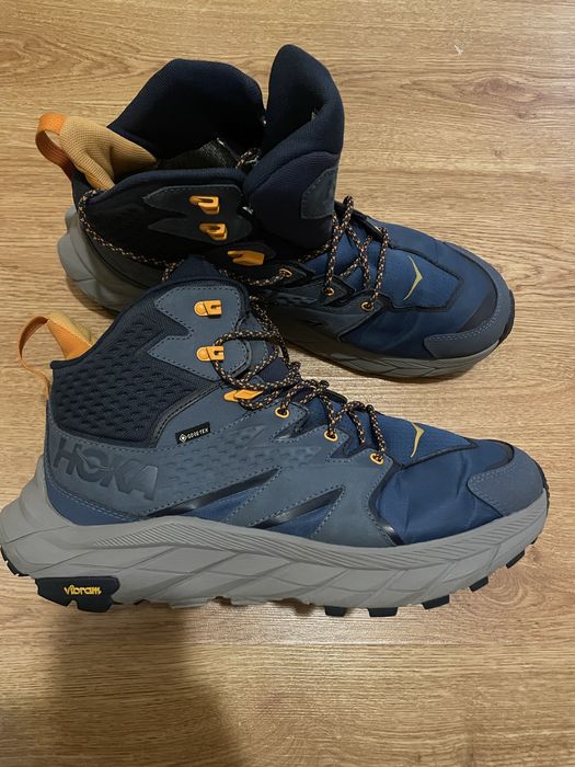 Продам трекінгове взуття Hoka 45 р