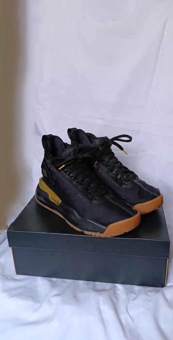 Nike Air jordan 1 mid black