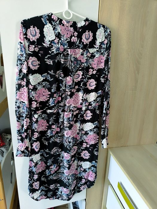 Sukienka w kwiaty Moodo 36 38