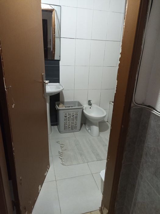 Alugo 2 quarto no apartamento