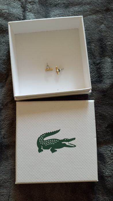 Brincos Lacoste originais