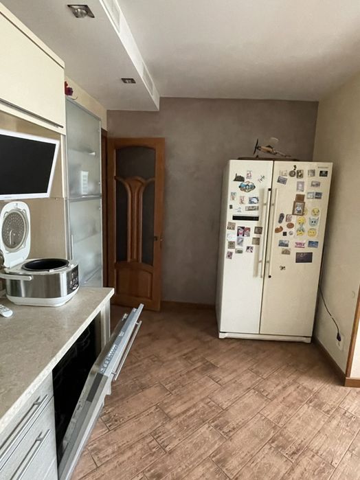 Свободна .Сдам 120 м.кв квартиру в самом Центре города