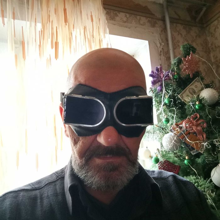 Очки защитные газосварщика.Стекло черное.