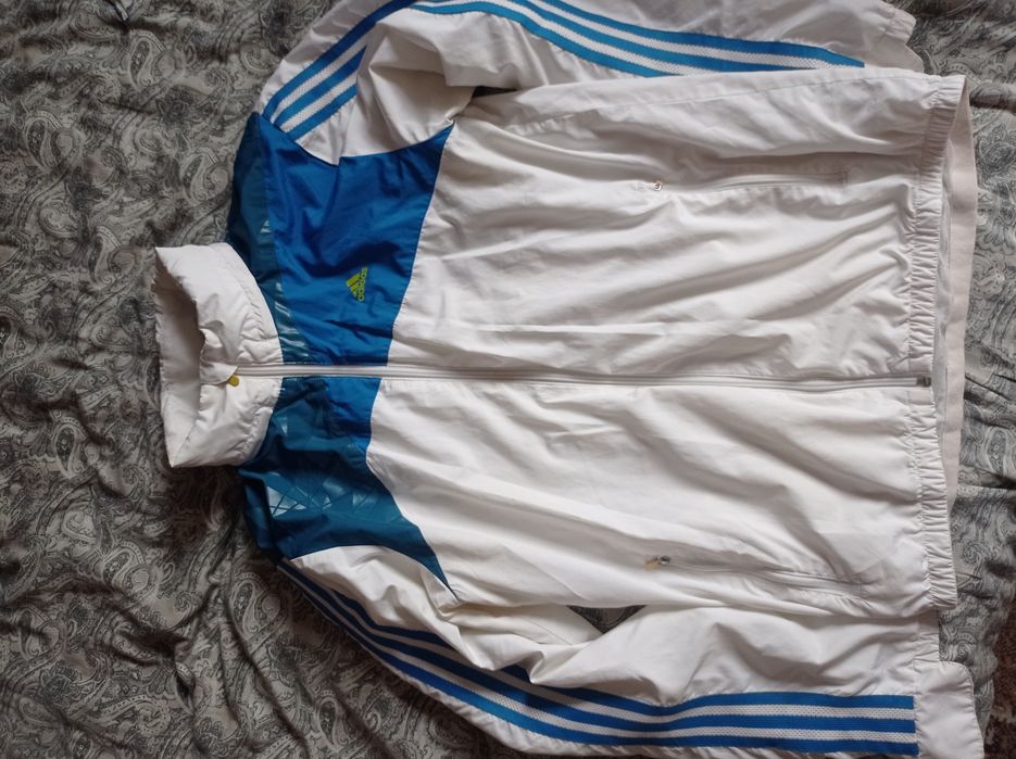 Продам оригінальні вітровка фірми Adidas