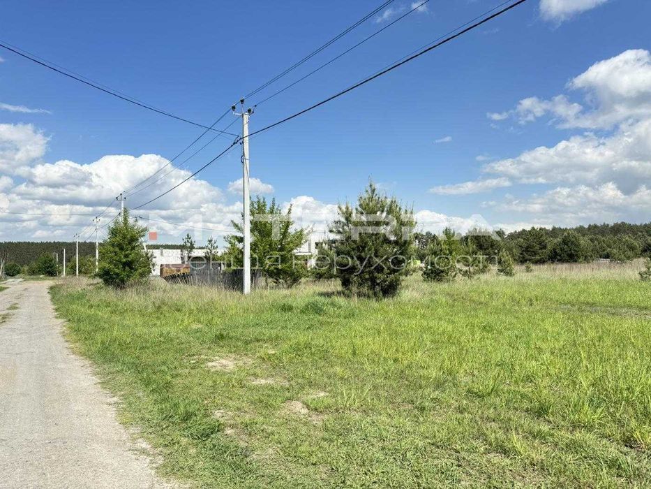 Бобриця продаж ділянки 25 соток