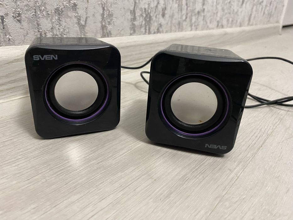 Продам колонки SVEN