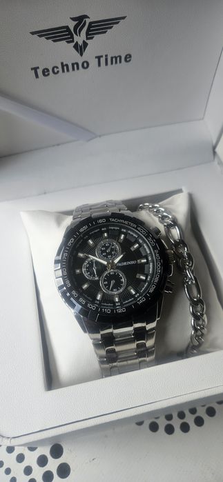 Relógio e pulseira