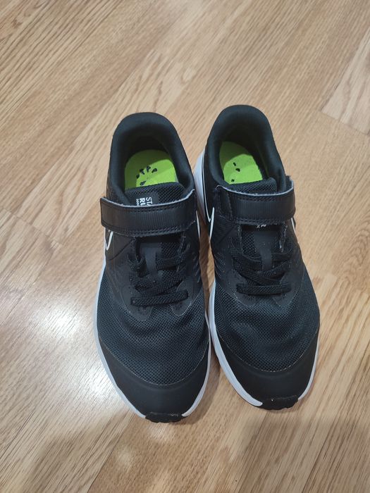 Кросівки Nike 32 р.