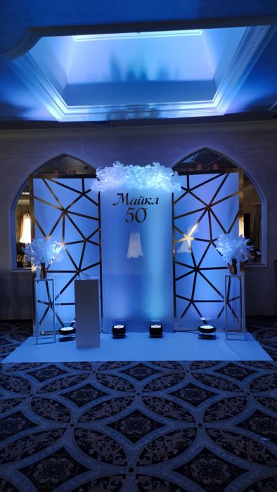 Фотозона свято рочок  оформлення весілля гелієві кульки