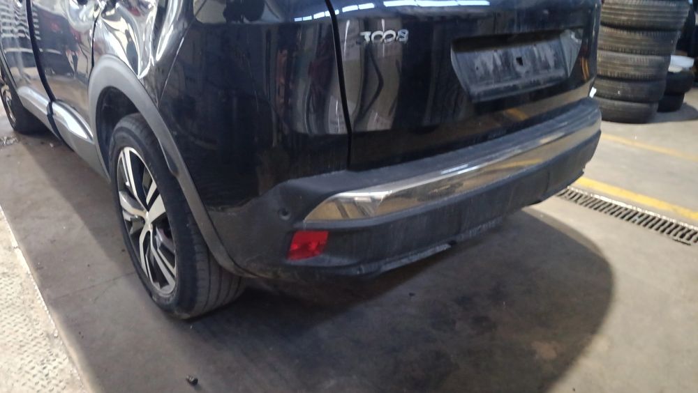 Pára-choques trás PEUGEOT 3008 II (M_)