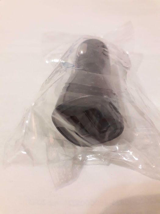 Ligaçãp USB iscqueiro carro com duple entrada USB 2€