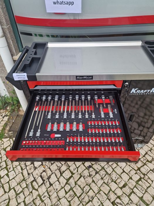 Carrinho de ferramenta de 7 gavetas  completas novo