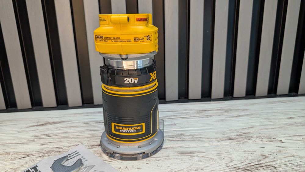 Безщіточний фрезер DeWalt DCW600 20V MADE IN MEXICO