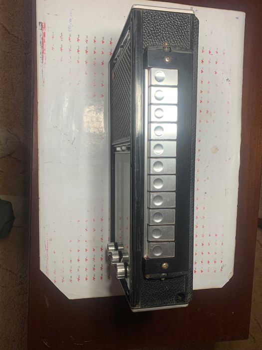 GRUNDIG Satellit 2000